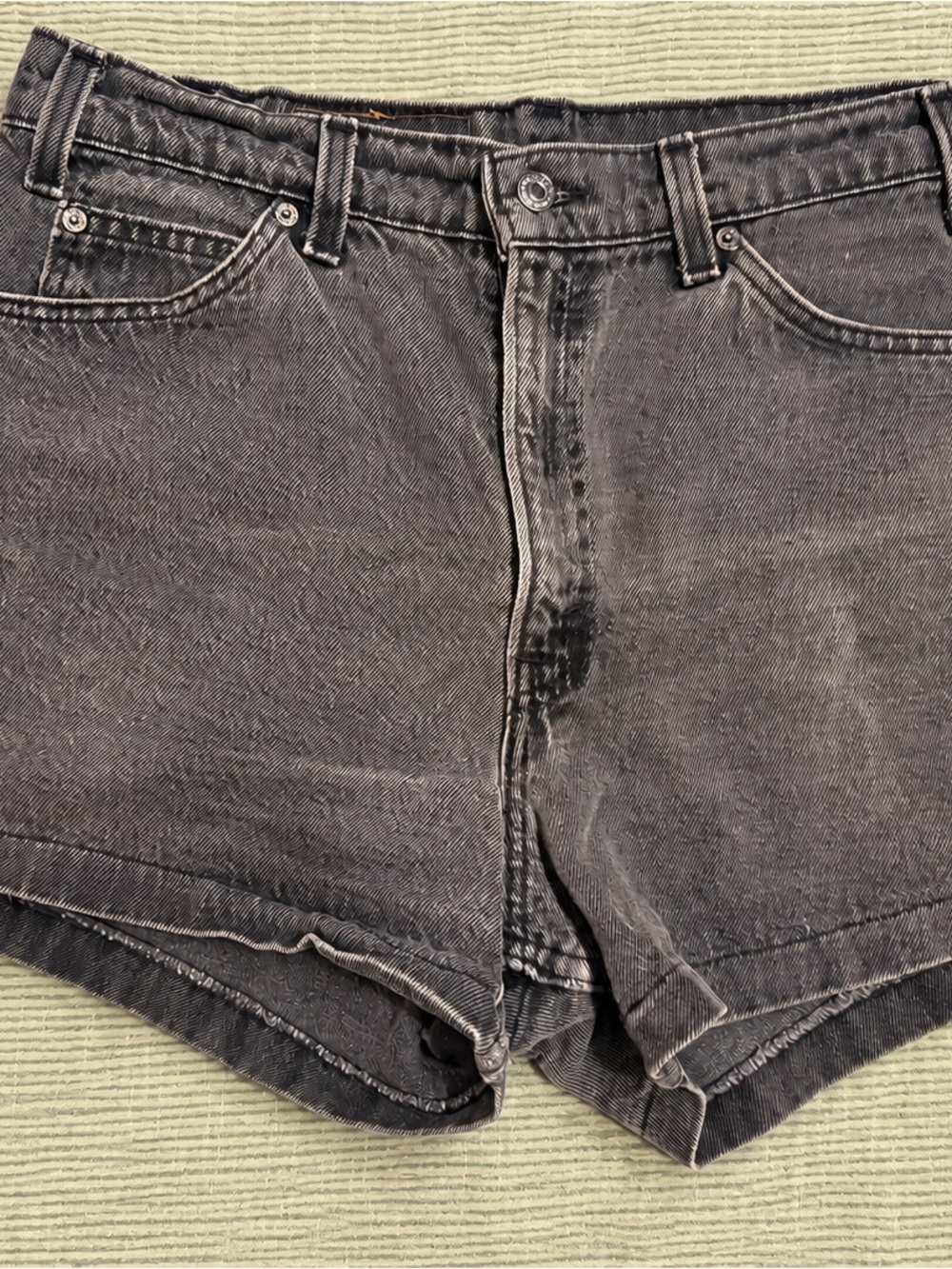 Vintage 90s Levi’s 550 Orange Tab Black Denim Shorts W34 Relaxed Fit